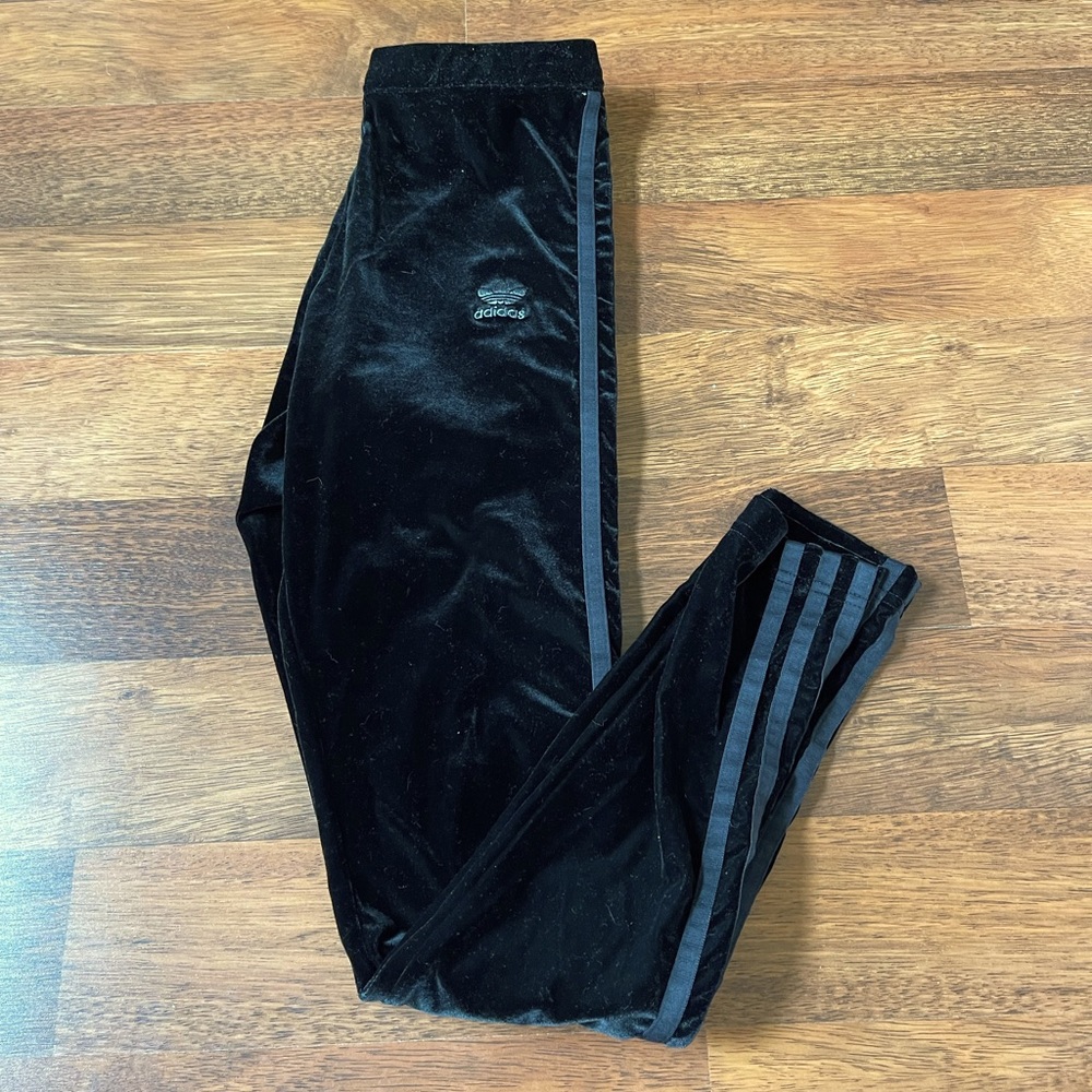 Adidas velvet leggings